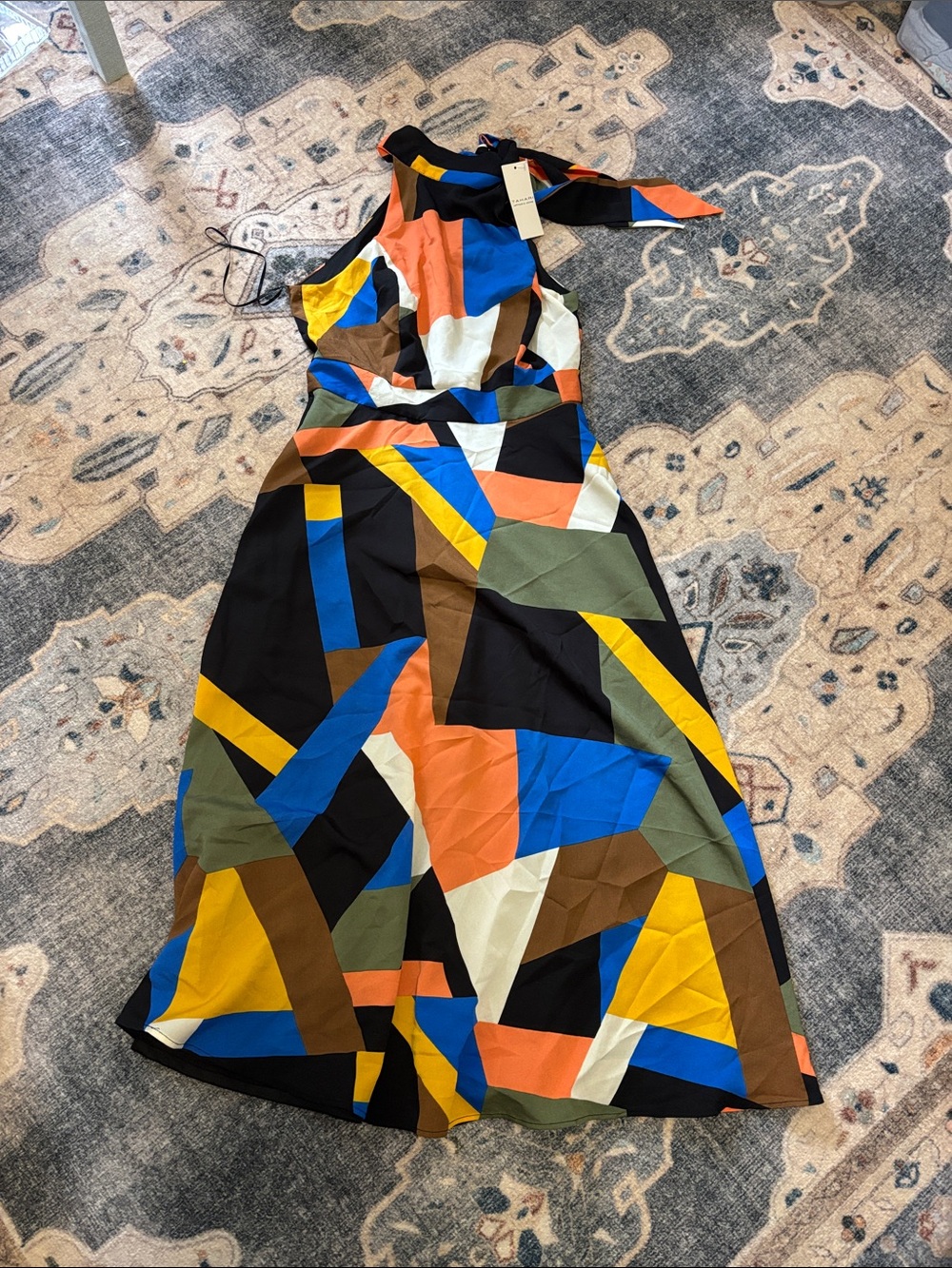 NWT. Tahiti Geometric halter Midi Dress - Multicolor, size small